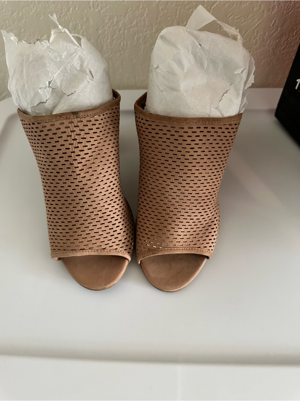 Aldo Women’s Open-Toe Perforated Mule - Tan